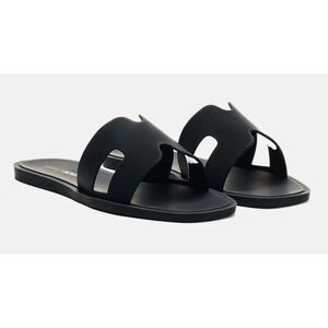 Fashion Nova Women's Square Toe Jackie Flat Sandals - Black - Size 9